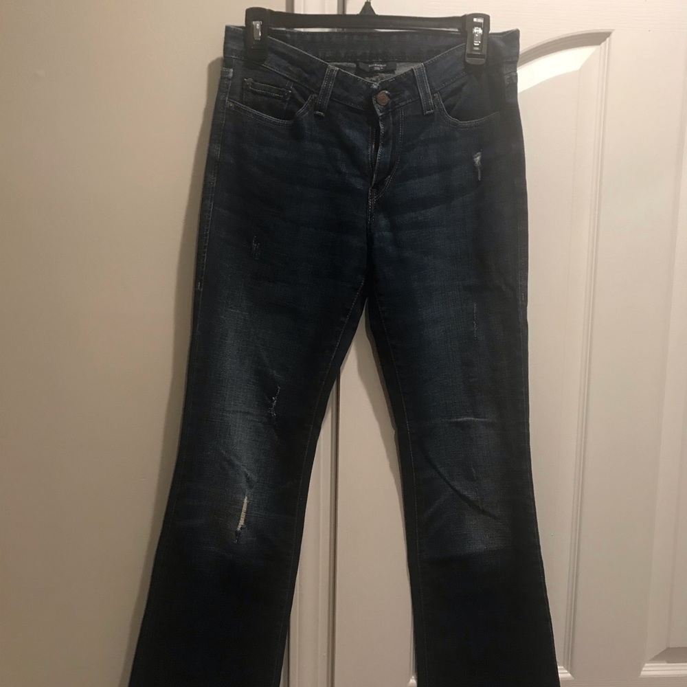 2/$10 Levi’s mid rise boot jeans